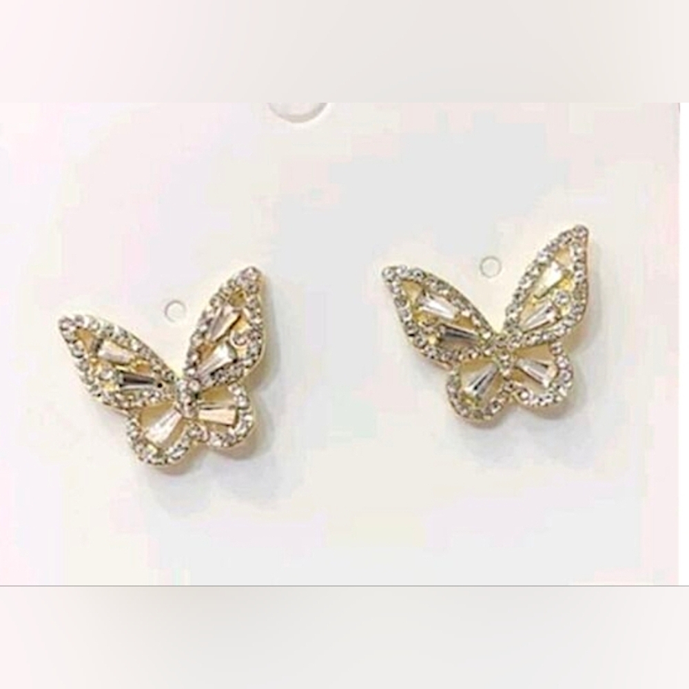 💕 $8 Bundled Beautiful Gold Rhinestone Butterfly Earrings